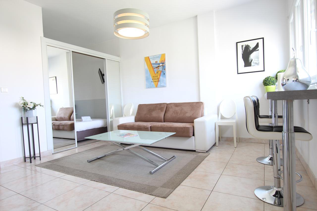Le Colony * Cannes